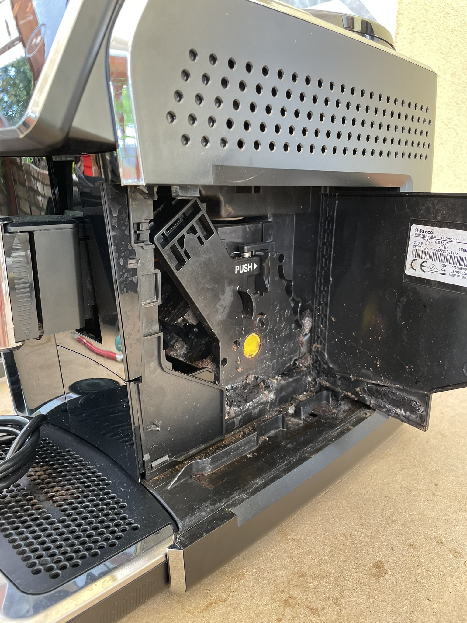 Saeco Gran Aroma kávégép – kosztól és penésztől beszorult főzőegység