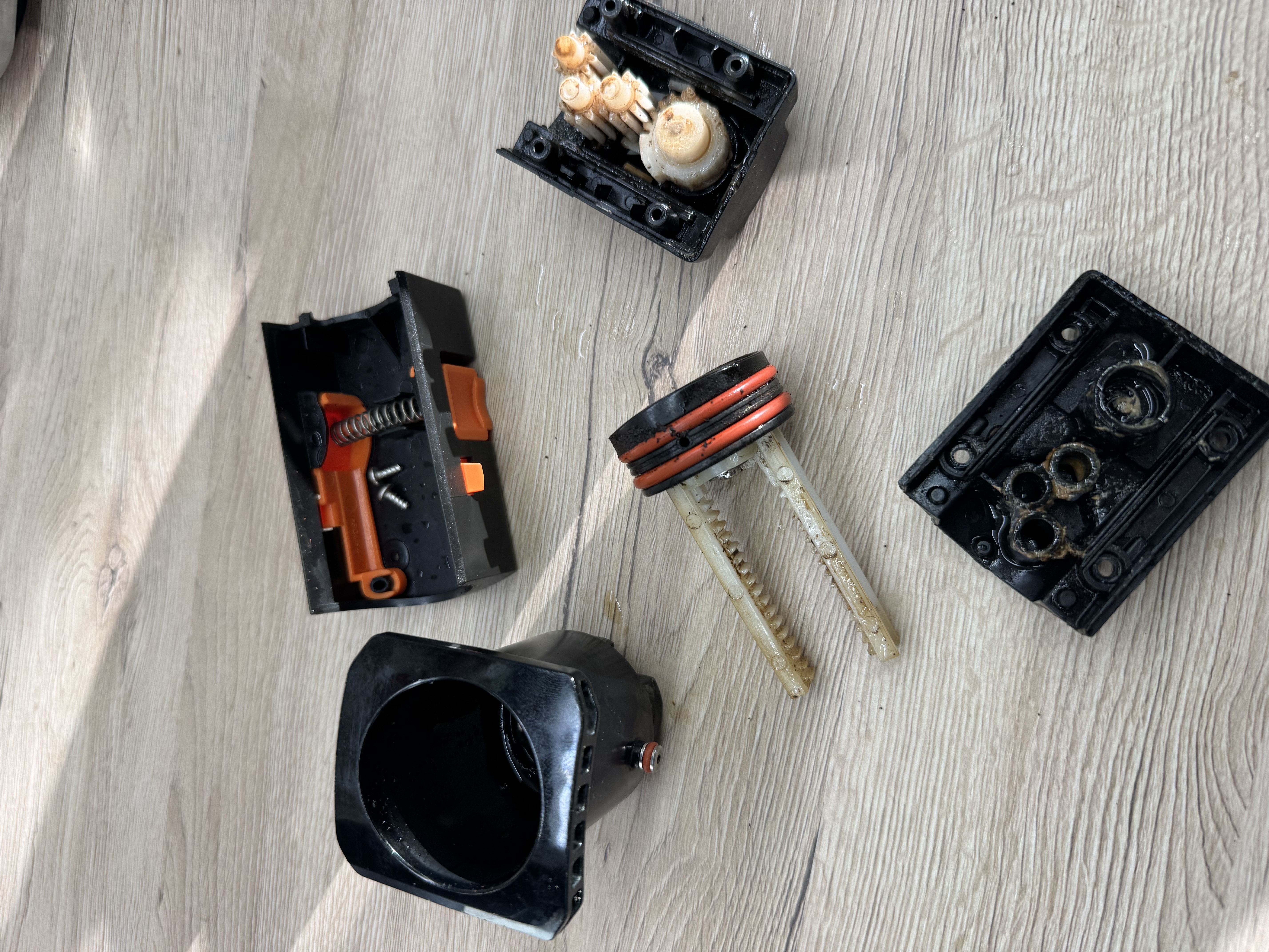 Tchibo Esperto szétszerelt főzőegység